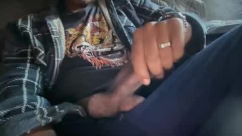 Snapshot of nostringfun chatting on 05-17-26, 03:41 nostringfun online show from 05-17-26, 03:41