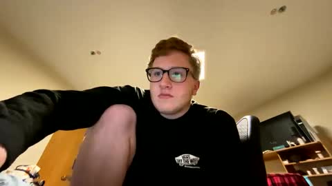 Snapshot of notthis2005 chatting on 01-22-25, 11:53 NotThis online show from 01-22-25, 11:53