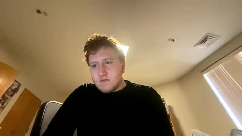 Snapshot of notthis2005 chatting on 01-25-25, 06:57 NotThis online show from 01-25-25, 06:57