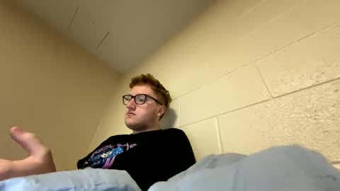 Snapshot of notthis2005 chatting on 02-16-25, 05:37 NotThis online show from 02-16-25, 05:37