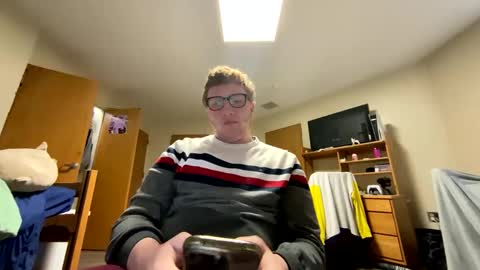 Snapshot of notthis2005 chatting on 03-02-25, 07:56 NotThis online show from 03-02-25, 07:56