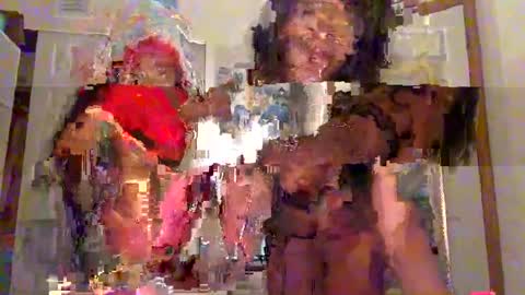 Snapshot of nova992449 chatting on 09-28-25, 02:39 Nova Kash online show from 09-28-25, 02:39