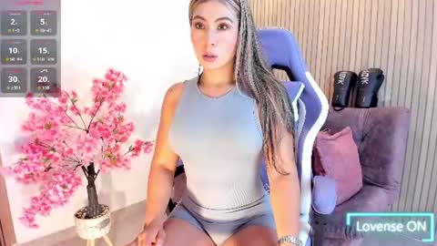 Snapshot of novacox_34 chatting on 06-15-26, 12:57 novacox_34 online show from 06-15-26, 12:57