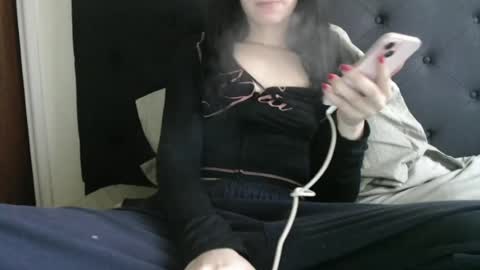 Snapshot of novafrey chatting on 06-30-26, 05:03 Olivia online show from 06-30-26, 05:03