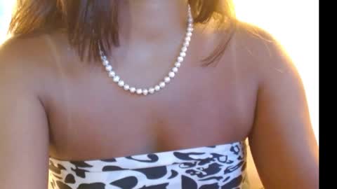 Snapshot of novaperotti chatting on 02-25-25, 11:55 novaperotti online show from 02-25-25, 11:55