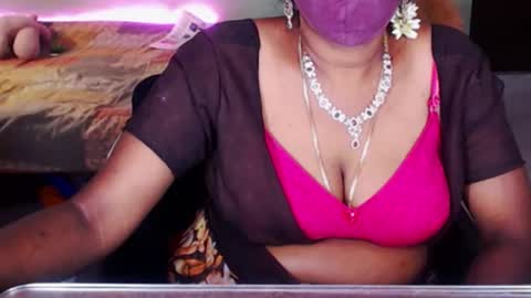 Novapol online show from 05-15-26, 02:02