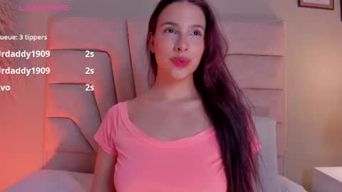 Snapshot of novasilk chatting on 06-25-26, 07:51 novasilk online show from 06-25-26, 07:51