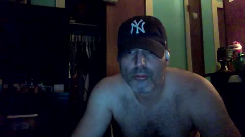 Snapshot of novatron6996 chatting on 01-23-25, 11:48 novatron6996 online show from 01-23-25, 11:48