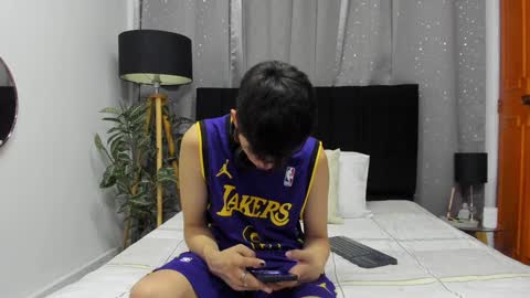 Snapshot of novaybrian chatting on 01-05-25, 04:58 NovayBrian online show from 01-05-25, 04:58