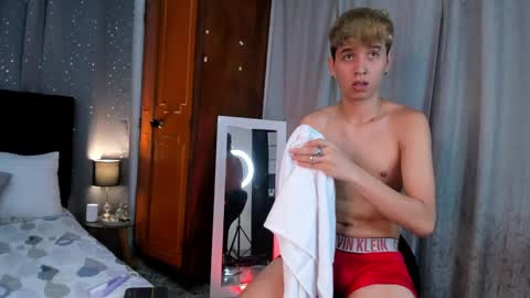 Snapshot of novaybrian chatting on 02-15-25, 05:09 NovayBrian online show from 02-15-25, 05:09