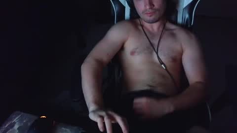 nsfwlogan50 online show from 04-15-26, 02:18