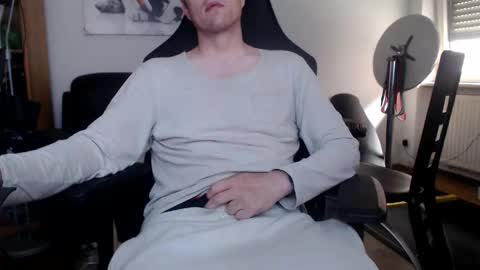 Snapshot of nursefan chatting on 09-13-25, 11:32 nursefan online show from 09-13-25, 11:32