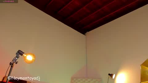 Snapshot of nut_foxx chatting on 07-23-26, 01:58 online show from 07-23-26, 01:58
