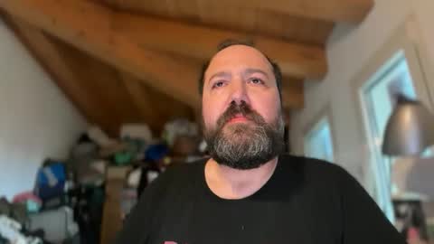 Nutelloso online show from 04-17-26, 08:28