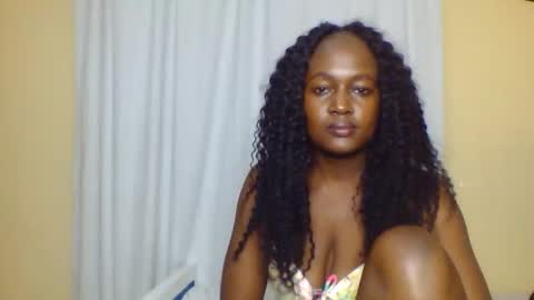 Snapshot of nutgal_ chatting on 10-18-25, 05:57 nutgal online show from 10-18-25, 05:57