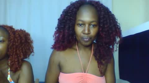 nutgal online show from 12-23-25, 08:01