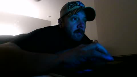 nuttincowboy727272 online show from 04-09-26, 12:21