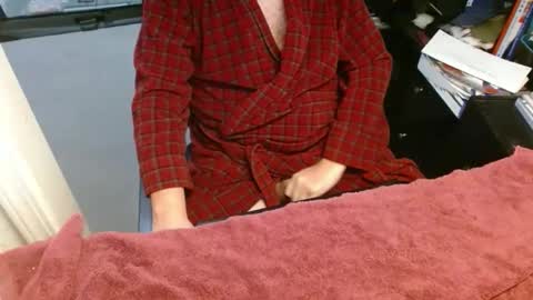 nuttttyprofessor online show from 01-06-26, 06:22