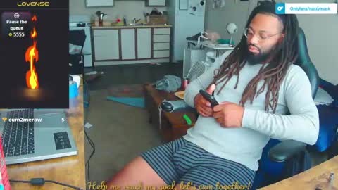 Snapshot of nuttyxmusk chatting on 06-04-26, 07:20 Check the links online show from 06-04-26, 07:20