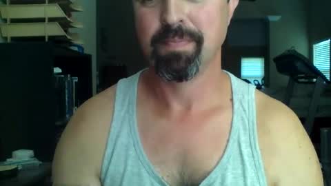 nvrenuff1979 online show from 06-18-26, 12:31