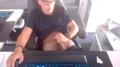 nxnw7676 online show from 08-04-26, 08:11