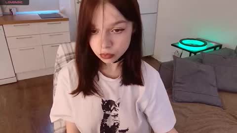 nya_babe online show from 10-26-25, 04:24