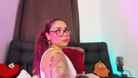 Nia online show from 02-17-25, 09:35