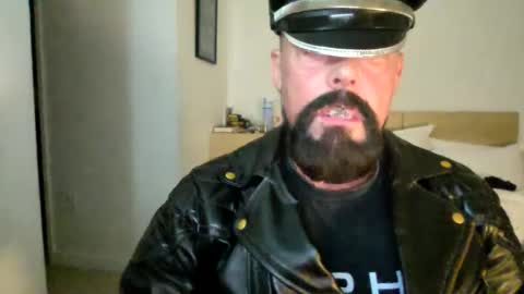 Snapshot of nycleatherman chatting on 11-14-25, 10:36 MACHO LEATHER ALPHA online show from 11-14-25, 10:36