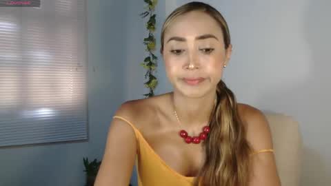 Snapshot of nycole_1988 chatting on 06-03-26, 03:17 Nycole online show from 06-03-26, 03:17