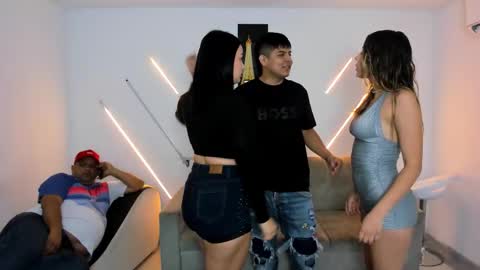 nympho_nathy_sophi online show from 03-10-26, 01:05