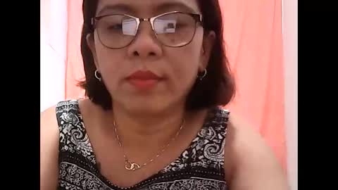 Snapshot of nymphoangel2022 chatting on 03-09-25, 05:44 I am your angel online show from 03-09-25, 05:44