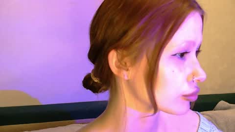 nyra_thira online show from 04-02-26, 08:50