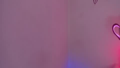 Snapshot of nyx_nayla chatting on 02-15-25, 08:22 online show from 02-15-25, 08:22