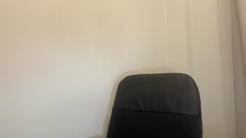 Snapshot of nyxelia_ chatting on 06-18-26, 07:08 Anastasia online show from 06-18-26, 07:08
