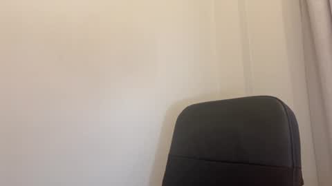 Snapshot of nyxelia_ chatting on 07-02-26, 07:03 Anastasia online show from 07-02-26, 07:03