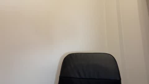 Snapshot of nyxelia_ chatting on 07-14-26, 07:02 Anastasia online show from 07-14-26, 07:02