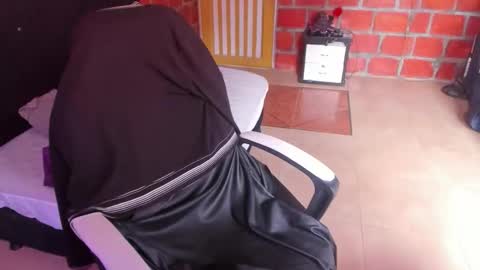 Scarlett online show from 03-04-26, 01:50