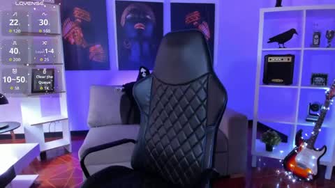 Snapshot of nyxnocturne chatting on 04-18-26, 01:26 Nyx online show from 04-18-26, 01:26