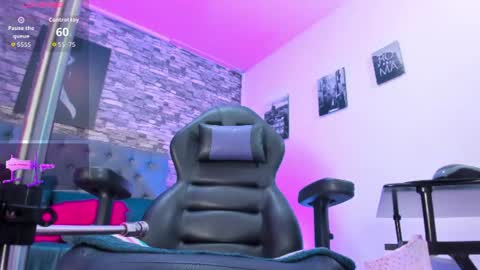Snapshot of nyxx_moon chatting on 08-02-26, 11:25 Nyx Moon Schedule 1500 - 2200 online show from 08-02-26, 11:25