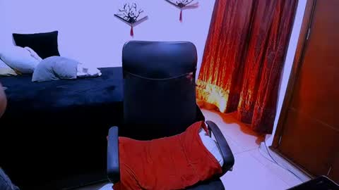 Snapshot of nyxxei chatting on 07-09-26, 11:53 Nyxxei online show from 07-09-26, 11:53