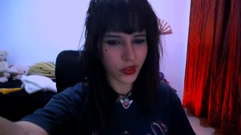 Snapshot of nyxxei chatting on 08-05-26, 11:28 Nyxxei online show from 08-05-26, 11:28