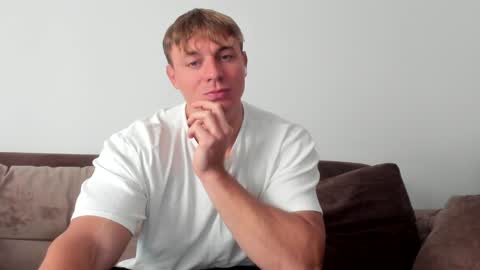Snapshot of o_r_b_i_t chatting on 01-17-25, 01:56 o_r_b_i_t online show from 01-17-25, 01:56