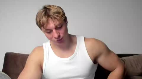Snapshot of o_r_b_i_t chatting on 02-26-25, 06:21 o_r_b_i_t online show from 02-26-25, 06:21