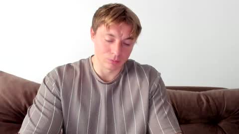 Snapshot of o_r_b_i_t chatting on 03-10-25, 02:05 o_r_b_i_t online show from 03-10-25, 02:05