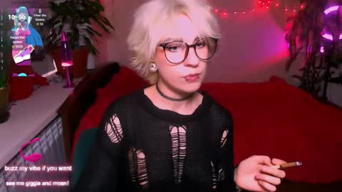 Moonlight online show from 09-19-25, 09:00