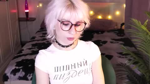 Moonlight online show from 02-11-26, 08:30