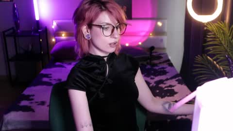 Moonlight online show from 05-16-26, 06:54