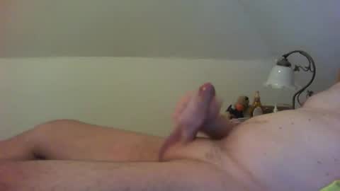 obelix_1974 online show from 11-29-25, 09:12