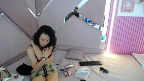 Snapshot of oblivionlove chatting on 05-08-26, 10:26 oblivionlove online show from 05-08-26, 10:26