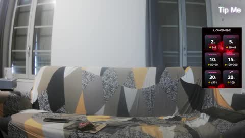 Brad Pitt online show from 12-06-24, 01:33